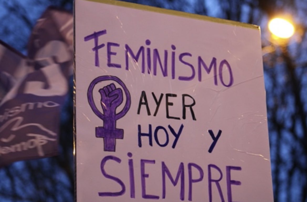 CarladeNicolas's tweet photo. Feminismo para luchar. Feminismo para vivir. Feminismo Siempre.

¡Que viva la lucha de las mujeres!
💜💜💜💜💜💜💜💜💜💜💜💜

#8M2023 #NiUnaMenos  #8Marzo https://t.co/CFbcukaybH