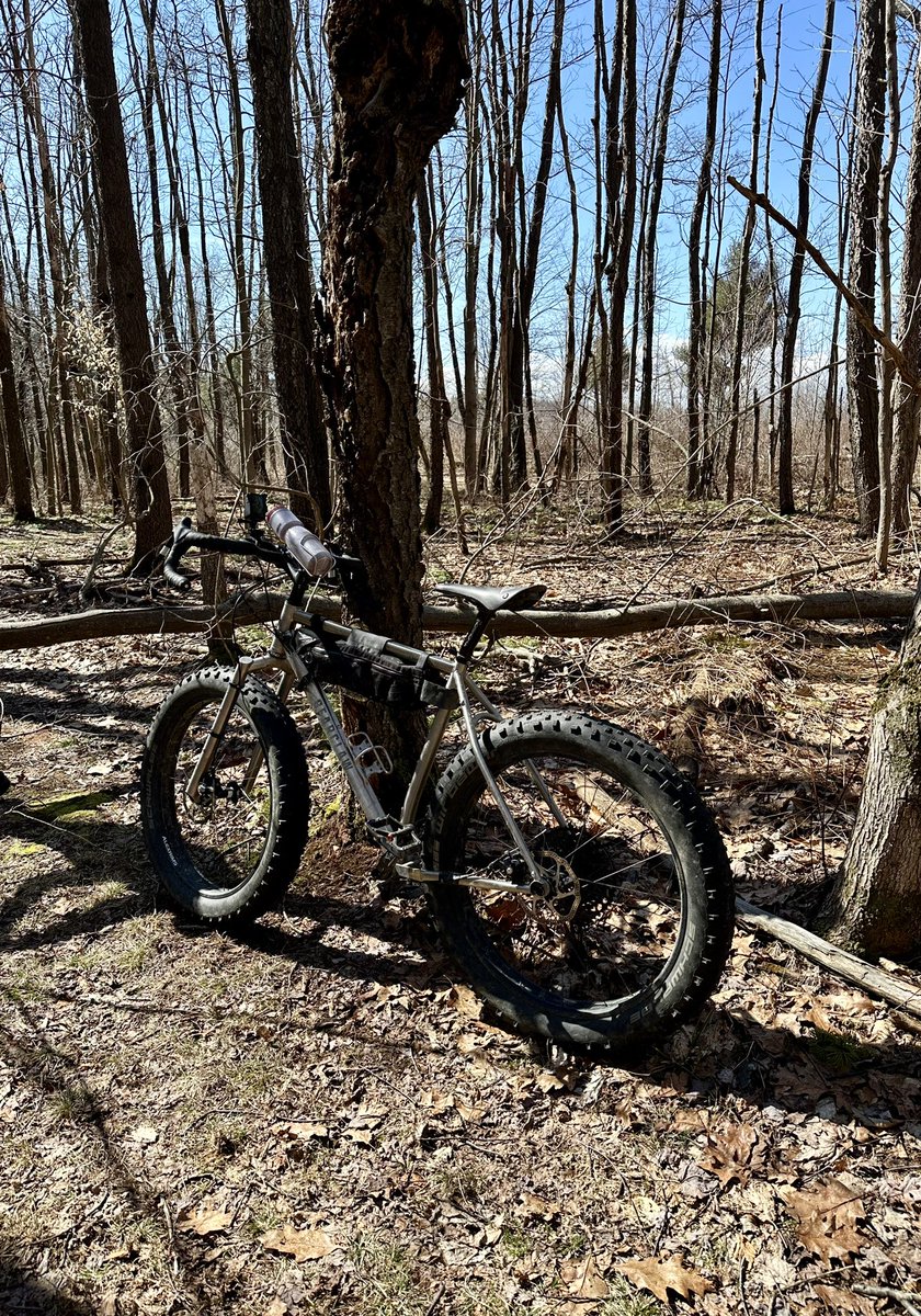 FitLabDeepCreek's tweet photo. #FridayFitness Tip from #FitLabPGH (link below): Make time to noodle around. Not every movement session needs to be about crushing your goals.

#HaveFunWithIt #MakeTimeToPlay #GetOutside #JustMove 

https://t.co/WMZUkTLOog https://t.co/AzOAud4m3E