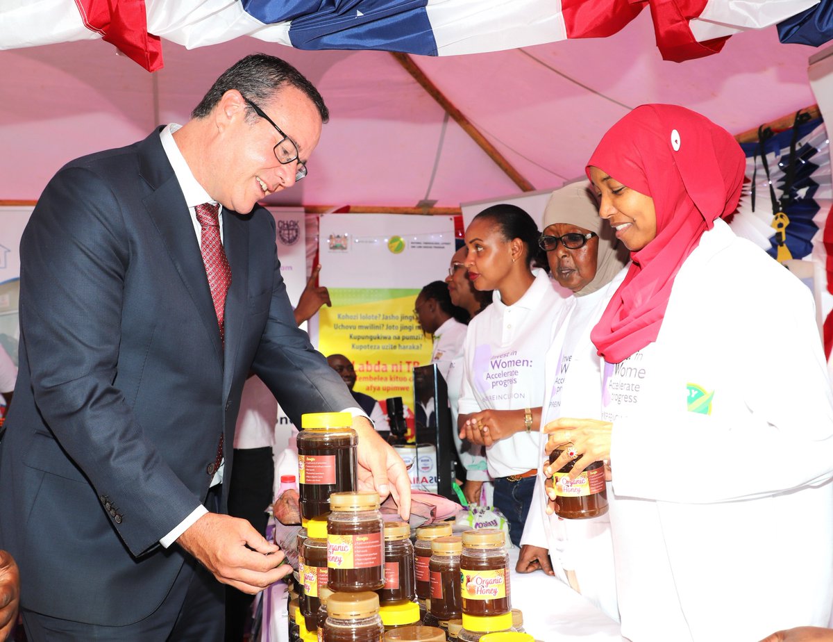 Happy International Women’s Day! Today we celebrate Ebla Hassan for her exceptional entrepreneurial spirit as she manages Ebby Farm in Garissa County. Her contribution to the local economy & community empowerment is inspiring! #InspireInclusion #IWD2024 #WomenInBusiness