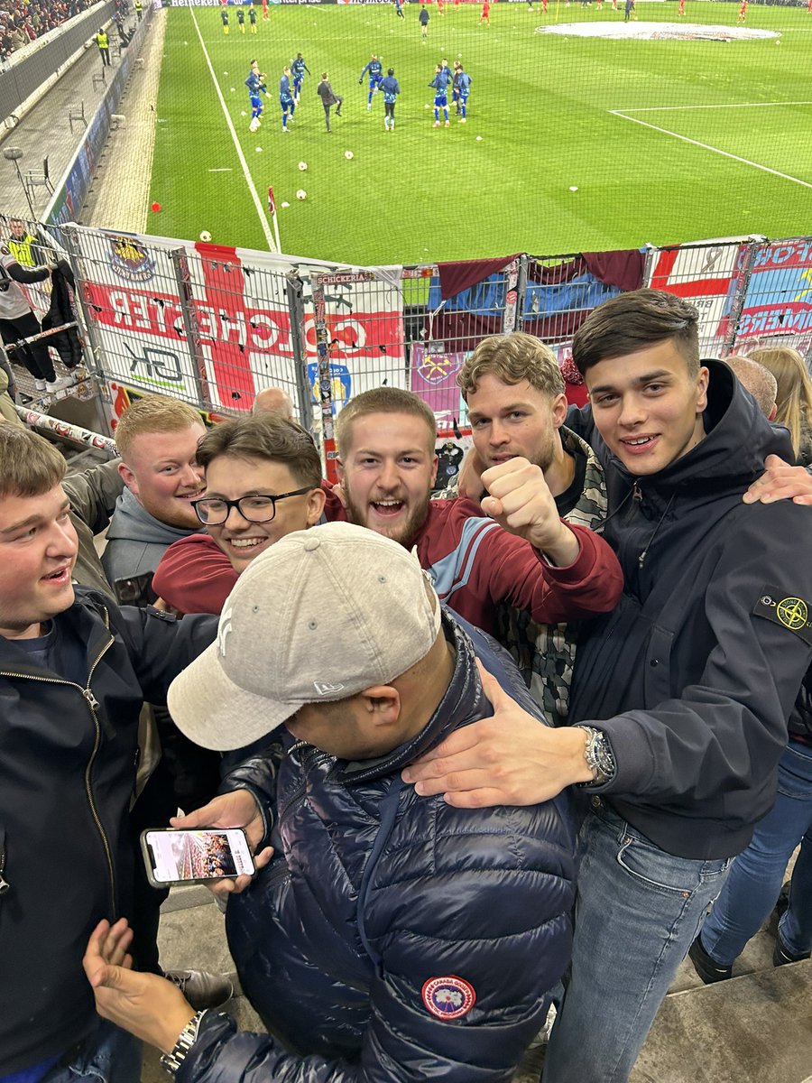 AdamHuberWHU's tweet photo. 🇩🇪 https://t.co/Zvyl8OzYYi
