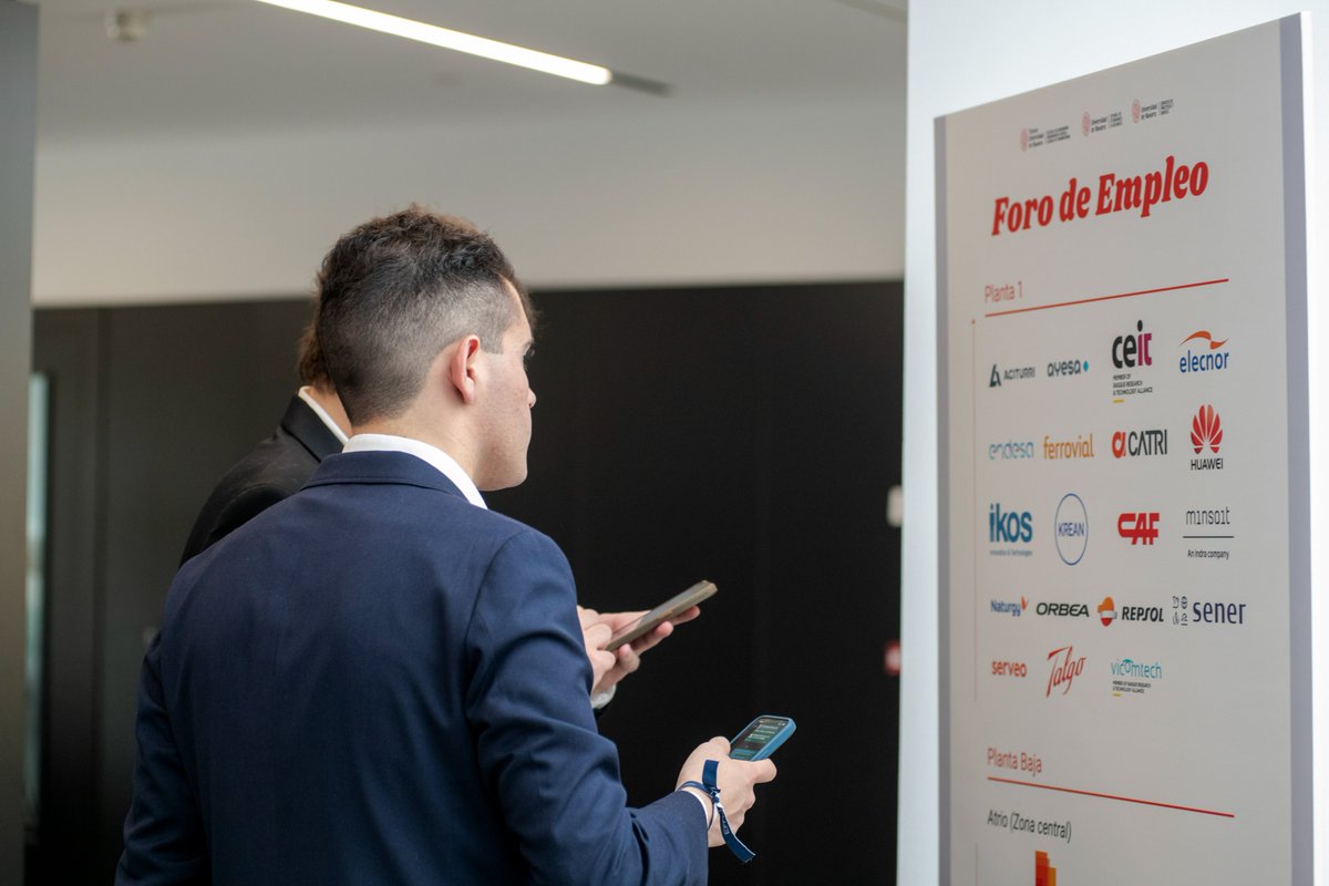 Ceit_BRTA's tweet photo. Este lunes participamos en el #ForoDeEmpleo de @Tecnun en #Madrid 🎯
Gracias a todos los que os acercasteis a conocernos 🚀🙌 Fue un placer hablar con vosotros y presentaros las #oportunidades que tenemos disponibles en #Ceit.
👉https://t.co/FWTuaLhytA https://t.co/pBtmX0isrx