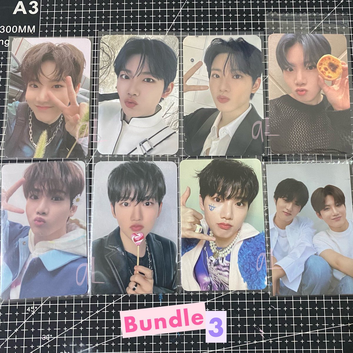 mochiikyuu's tweet photo. Want to sell treasure pc ⭐️

— TAKE PER BUNDLE ONLY
— dom sidoarjo 
— sharing allowed 
— boleh nego yaa
— shopee ekspor ✅
— pricelist below 👇🏻

#pasarTREASURE #ตลาดนัดtreasure wts photocard pc lfb  트레저 포카 양도 https://t.co/uNOyWTNcNj