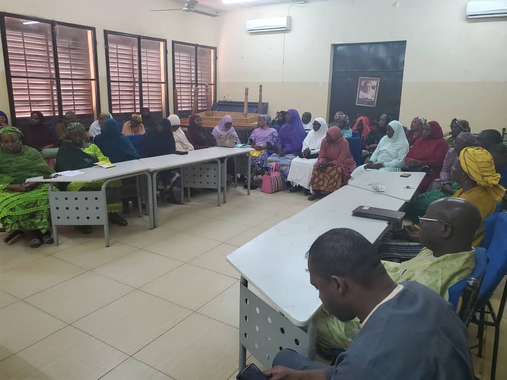 NigerSos's tweet photo. Journée #Femme2024 à SOS Villages d'Enfants Niger! Des femmes entrepreneures, issues de nos programmes, ont partagé leur réussite grâce à l'investissement fait par l'organisation dans leur avenir. #InvestirDansLesFemmes pour un avenir meilleur ! #SOSVillages #Niger 🇳🇪#soscv https://t.co/NmXUFvuDv5