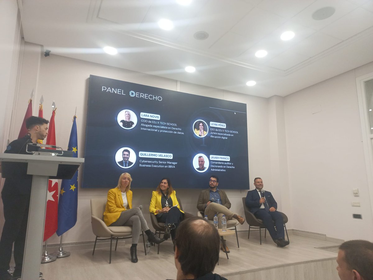 EDJuristas's tweet image. 💡 Un evento perfecto ayer con @Block_Auth y con las CEO y COO de @EDJuristas en el panel de Derecho. Se trataron las claves de asuntos como:
1️⃣ Retos identidad digital europea
2️⃣ Ventajas del #Blockchain 
Nuestra misión promover la educación digital. 😊