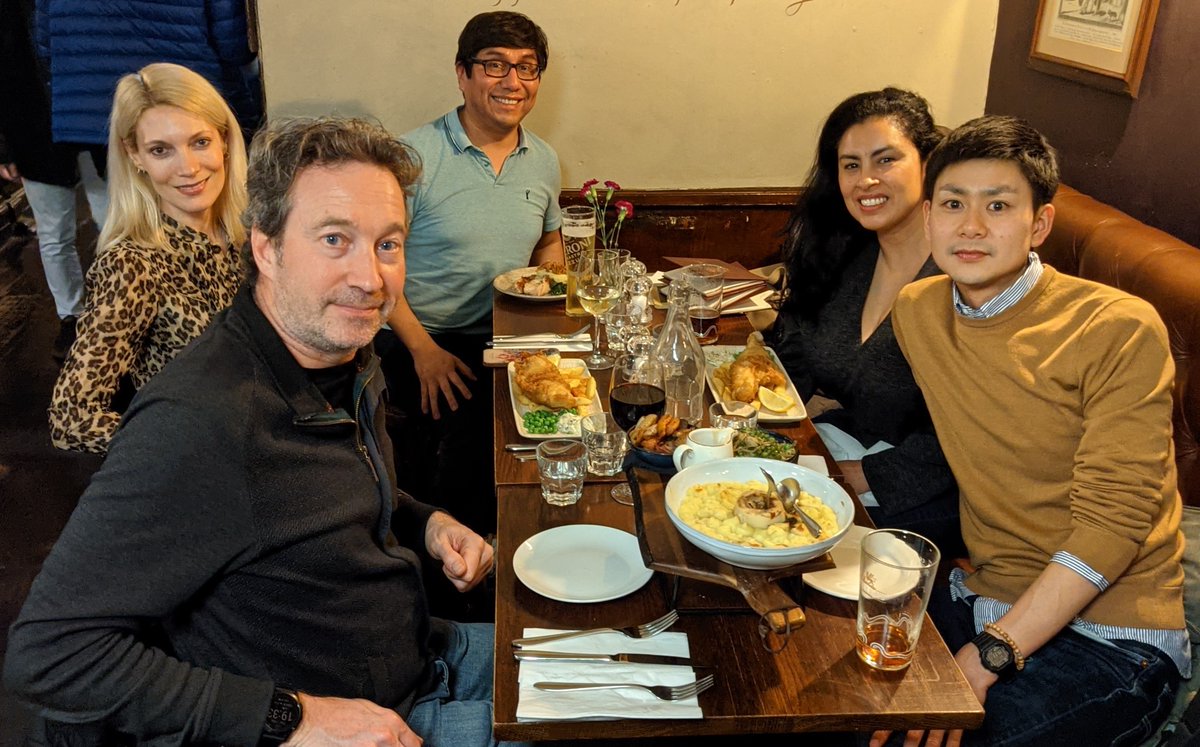 Yesterday we had dinner with @hirofujibayashi and @VaneVillanuevaC, the Max Weber Post Doctorate Fellows from @EUI_EU. During their visit to @UniWestminster, they shared their #research and gained a better understanding of our #teaching and learning philosophy.