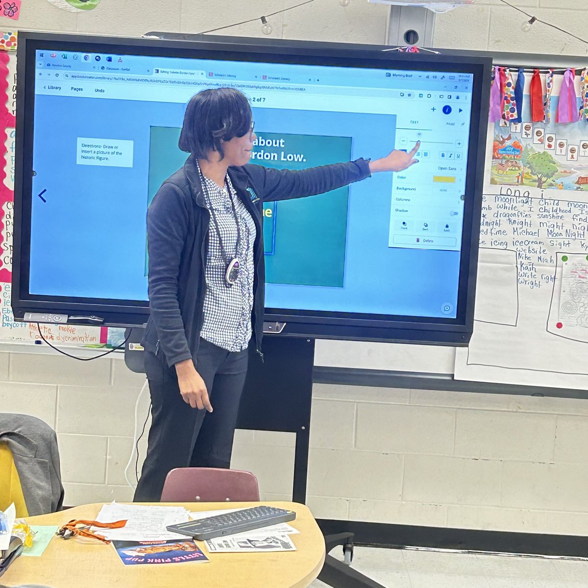 tarshamwilliams's tweet photo. @NatashaBlades  and I had a blast teaching this lesson on Juliette Gordon Low and using Book Creator!

#NCSSBeTheBest
@RPES_Cougars @RyanEarlJames https://t.co/ZNbhRCwBRK