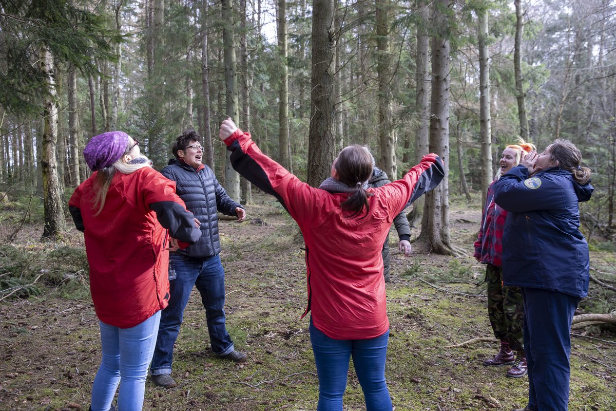 ComJusScot's tweet photo. Today is a special #CommunityFirstFriday because it also falls on #InternationalWomensDay 🙌

We're celebrating all of the women in communities across Scotland who are making a difference in people's lives. 

We'd love to hear about the women you're proud to know, on #IWD2024! 💫 https://t.co/CbxMNnZ4NW