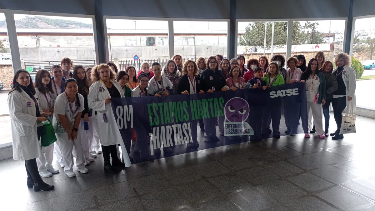 Las #enfermeras de #castillalamancha y de todo el Estado seguimos denunciando, en el #8M, estar discriminadas por parte de la Administración
 #EstamosHartas