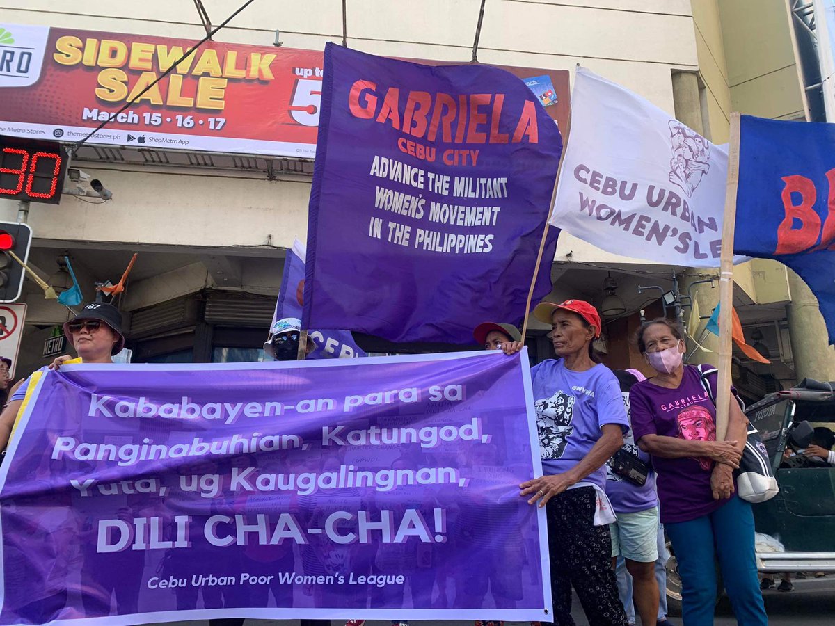 collectivebf's tweet photo. this international women’s day, we went to the streets! 

to fight the injustices of society ties to our struggle against the patriarchy that enforces this status quo. today, we recognize its different facets through chacha &amp; our colonial, commercialized, repressive education. https://t.co/KePa4S5Ucg
