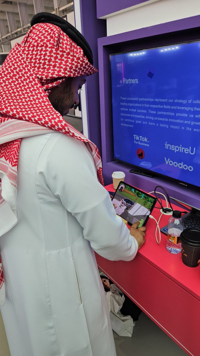 نهاية #ليب24 
استمتعنا معكم وسعيدين بحضوركم 🤩