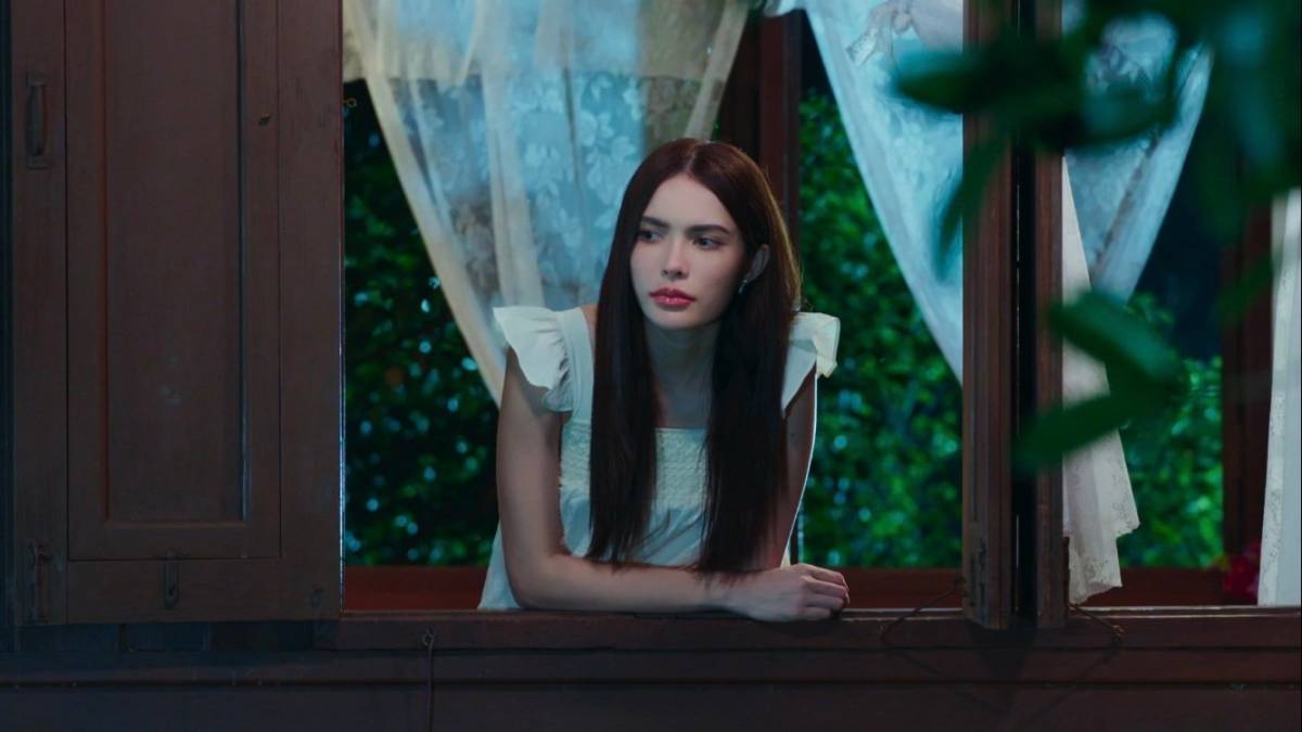 Ch3Thailand_33's tweet image. ทองกวาวมีเรื่องให้ต้องผิดใจกับคล้าว เพราะดันไปเห็นภาพบาดตาบาดใจ ด้านคล้าวขอทองกวาวแต่งงาน แต่ทองก้อนมีเงื่อนไข ต้องหาเงินมาให้เดือนละสิบหมื่น
คืนนี้ มนต์รักลูกทุ่ง ๒๕๖๗ EP.7
.
ติดตามชม #มนต์รักลูกทุ่ง๒๕๖๗ #FallingInLove
ทุกวันศุกร์ เวลา 22.45 น.
#ดูทีวีกด33 #ดูมือถือกด3Plus