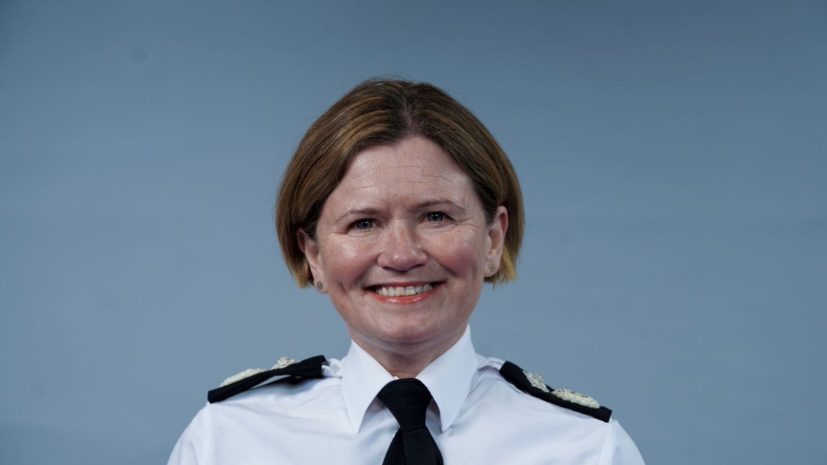 Today, on #IWD, we are proud to launch our first ‘Culture in Public Service’ conference DCC Maggie Blyth will be one of the speakers on 20 June @ICCWales. We spoke to her about her career and what IWD means to her: tinyurl.com/mr3wax8t #InternationalWomensDay #IWD2024 🧵