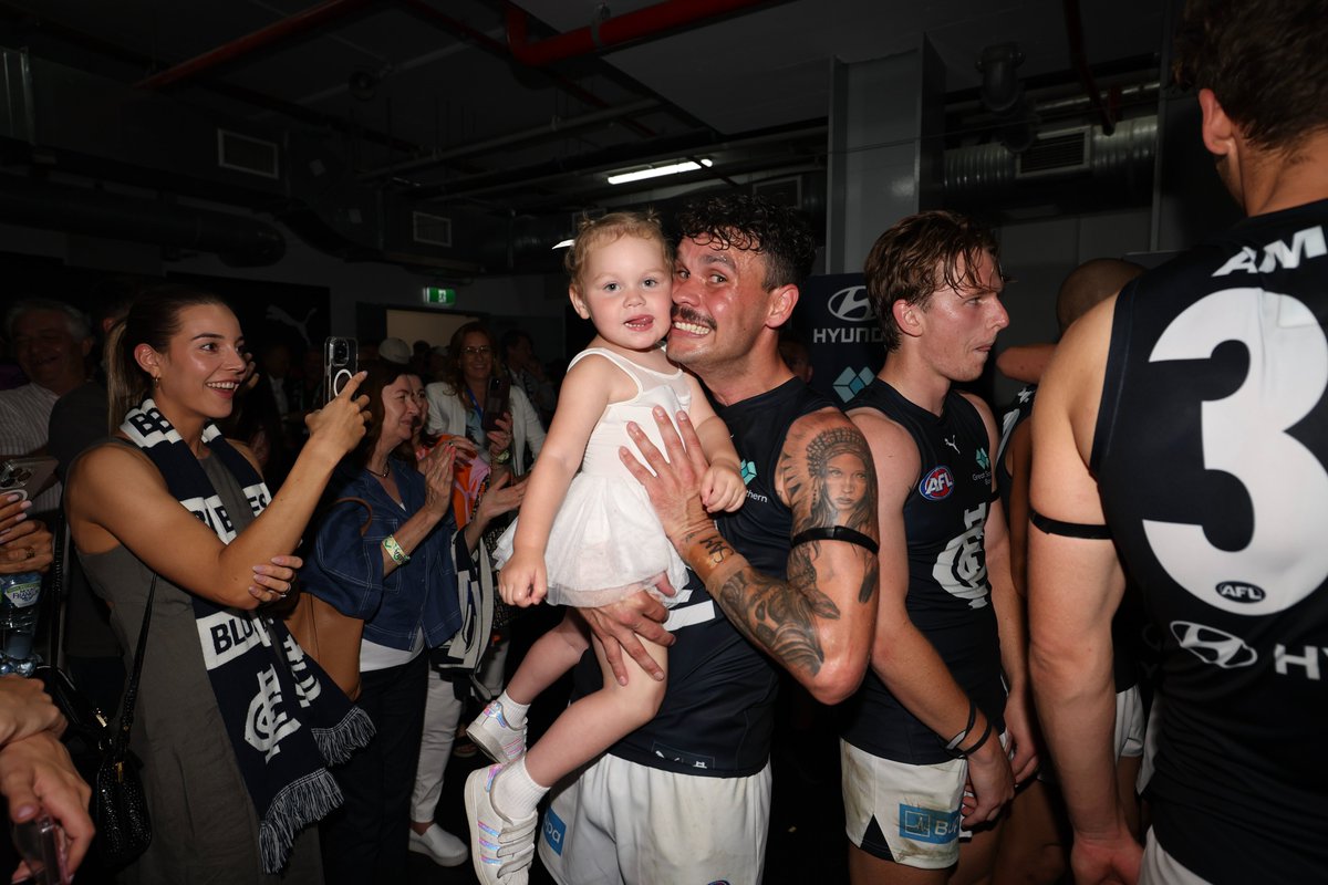 CarltonFC's tweet photo. That's damn special 🥹

📸 - Jonathan Di Maggio https://t.co/ssDOKUzkPW