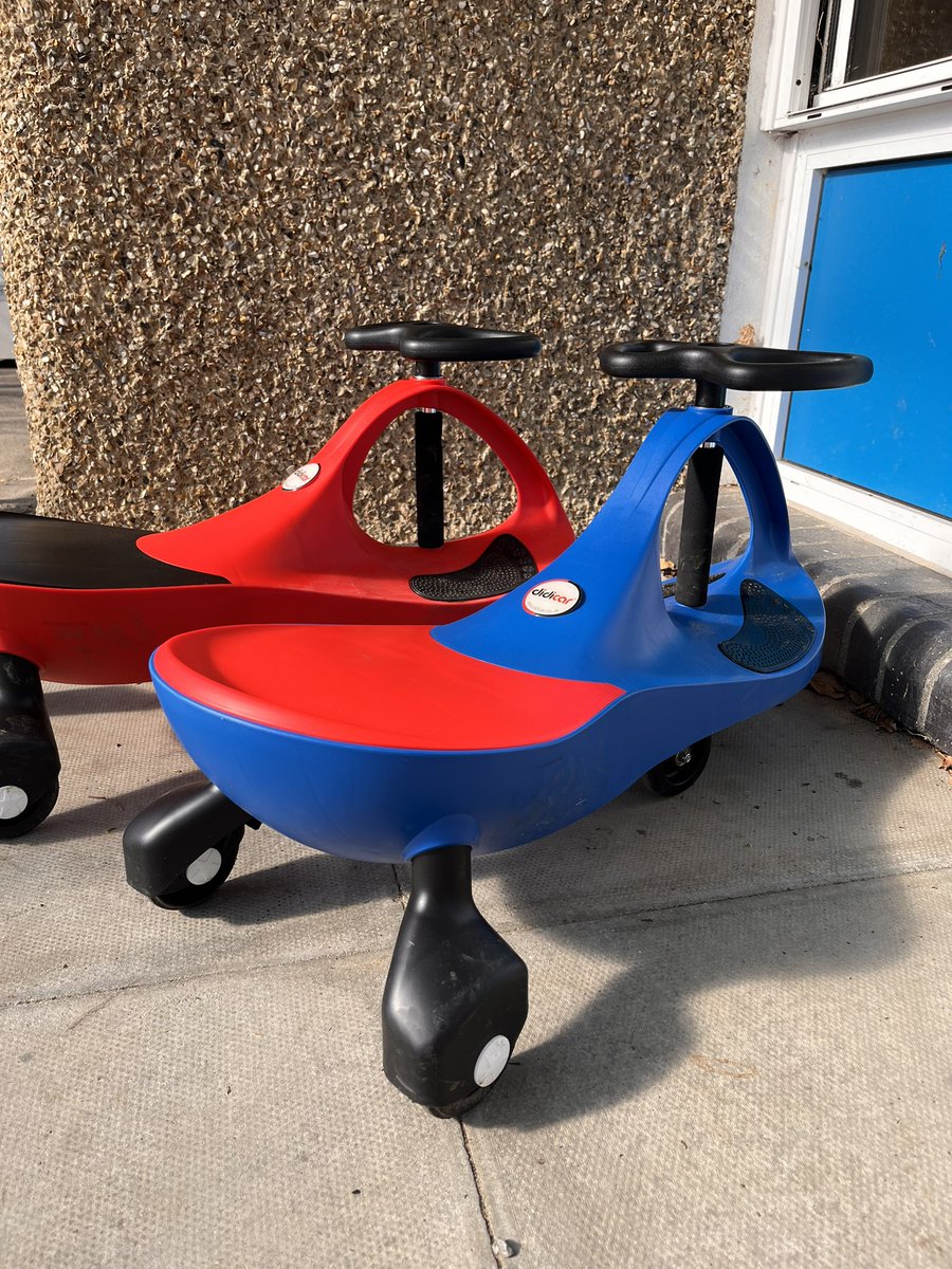 Friday morning HIVE. 
<a href="/SummerswoodPS/">Summerswood School</a> <a href="/MrsParaskevaSPS/">Mrs Paraskeva</a> 
<a href="/SpsWheatcroft/">MrsWheatcroftSPS</a>