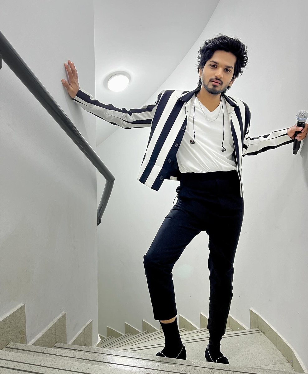 Stylin’ in Stripes 🎬😎