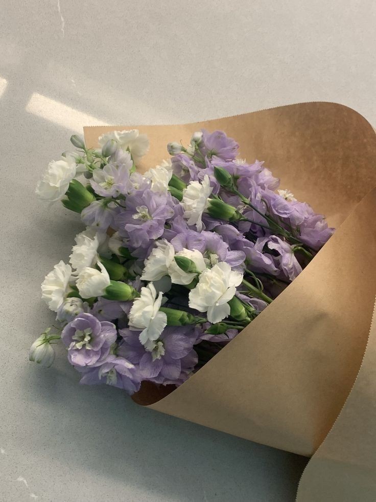 blzidre's tweet photo. my eya, happy woman's day baby, I'm always proud on the little achievements you had and will have, good luck my future Atty. Vergara or Cassano? 👀 /t. Stay strong sainyo ni Lucio. 🌹🌷 https://t.co/5Er9Pu8vWM