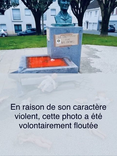 Lucbouard's tweet image. Indignation face à cette mise en scène odieuse autour du buste de #SimoneVeil. Cet acte écoeurant ne peut être toléré ! L'héritage de cette femme remarquable doit être préservé et célébré.
Je saisis Madame la procureure de la République.
#JourneeInternationaleDesDroitsDesFemmes