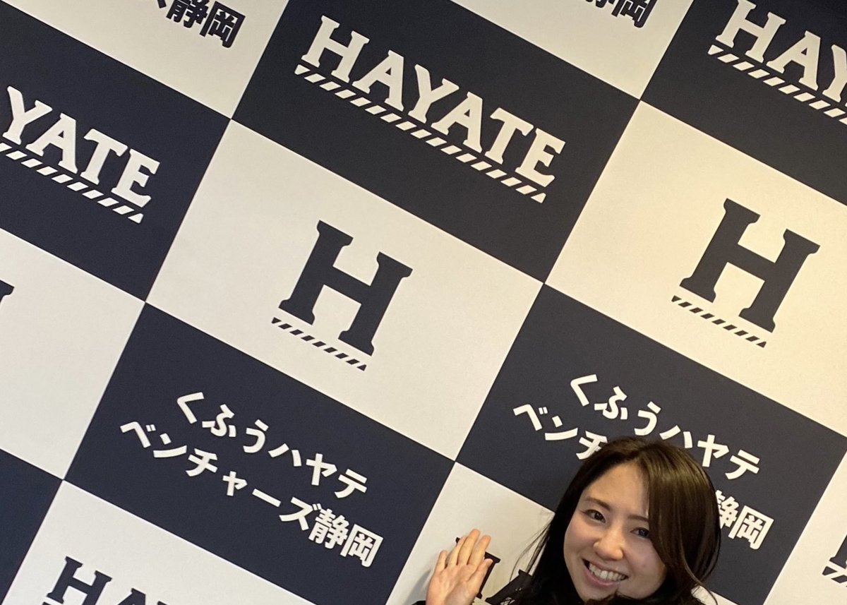 T_Yurina_BP's tweet photo. 3/6.7にちゅ〜るスタジアム清水で行われたウエスタン･リーグ春季教育リーグ、くふうハヤテベンチャーズ静岡vs広島東洋カープの試合で、場内アナウンスを担当しました🎤

7日の試合でNPBチーム相手に初勝利し、
喜ぶ選手の姿に胸が熱くなりました！

いよいよ3/15、
ちゅ〜るスタにて開幕です‼︎⚾️ https://t.co/eS3IIBVaCe