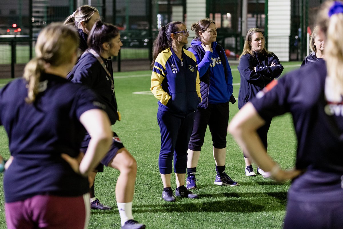 💪🏼⚽️ Today we recognise and give thanks to the phenomenal women across Cymru and beyond shaping the world of football! Your dedication, talent, and passion inspire us all. Let's keep pushing boundaries, fostering inclusivity in the beautiful game! #InternationalWomensDay