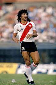 exriver83314's tweet photo. #ExRiver
#cumpleaños
Juan #Funes 61 años
Santiago #Gallucci 33 años
Omar #Mallea 43 años
Juan #Negri 104 años
Rodrigo #Rey 33 años
Maximiliano #Velazco 29 años
#RiverPlate #juanfunes #santiagogallucci #omarmallea #juannegri #rodrigorey #maximilianovelazco https://t.co/zqU2bPEZXd