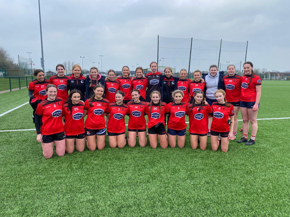 Our senior LGFA team were in action against Mount Mercy in the quarter final of the Cork Colleges competition. With an impressive win on a score line of 2.15 to 7 points, they look forward to a semi final after the Easter break. Well done to all involved 👏🏼🏐 <a href="/CorkETB/">CorkETB🇮🇪🇪🇺</a> <a href="/gcc_sport/">GlanmireCC_SPORT & PE</a>
