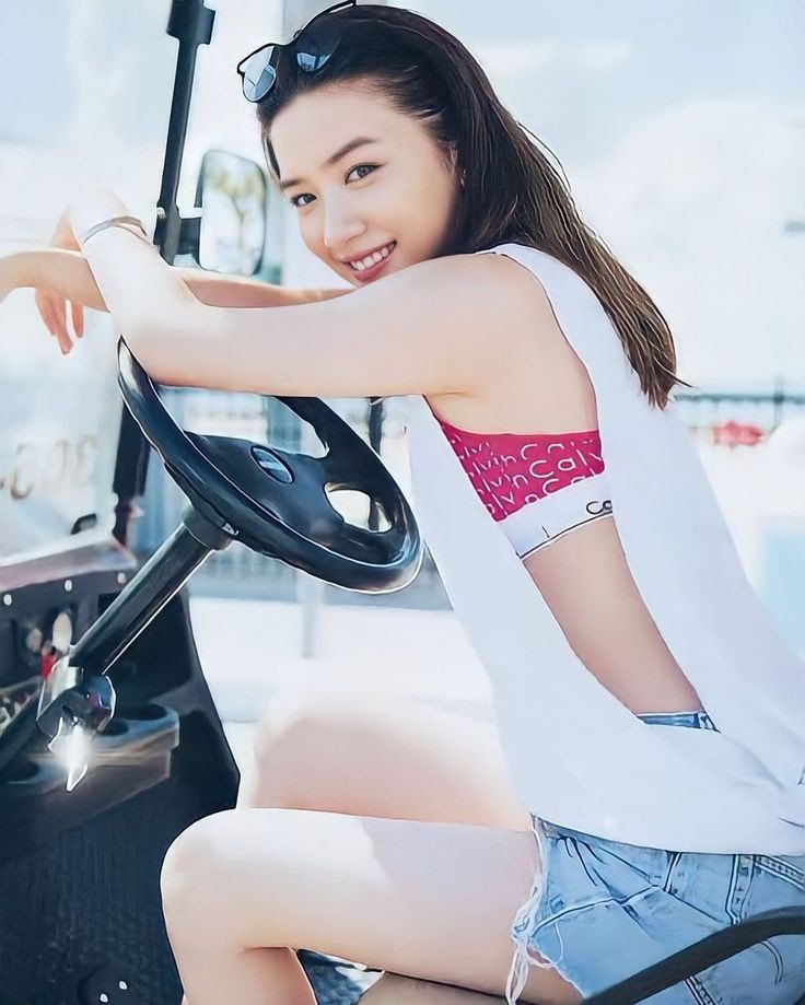 Calvin Klein × 永野芽郁

 #永野芽郁