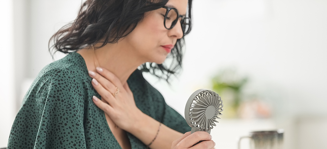 On this International Women's Day, we are shining a light on the menopause. Our new article takes a look at the different treatments and the latest research. bepartofresearch.nihr.ac.uk/news-and-featu… #IWD2024 #WomensHealth