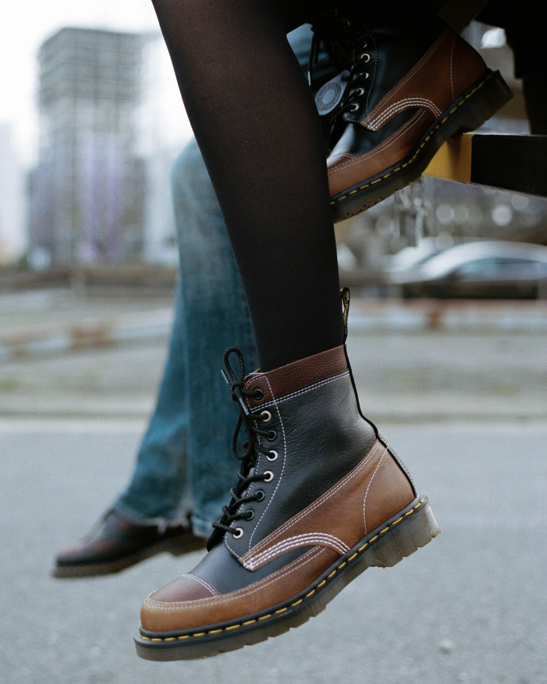 Dr. Martens drmartens X