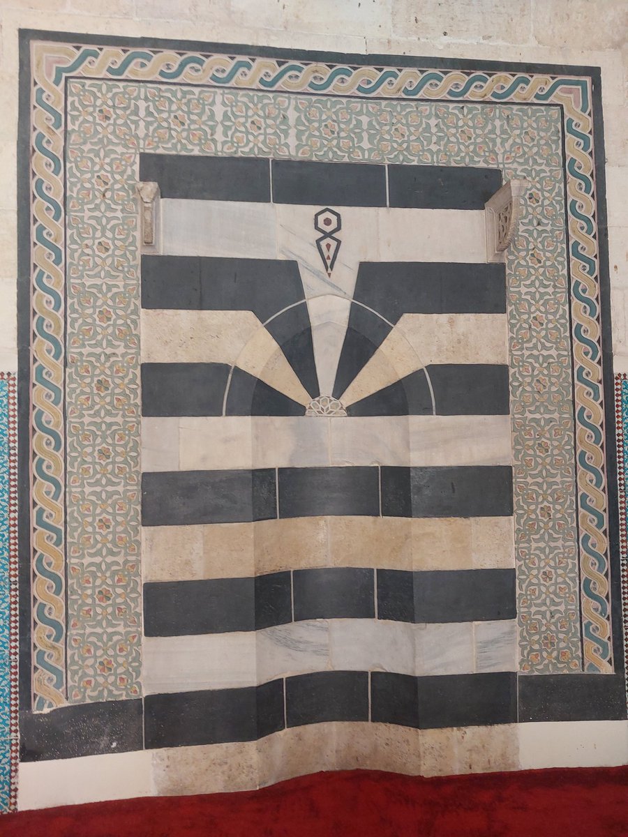 Seil02635117's tweet image. #mihrap #memluk #UluCamii #Adana🕌😉