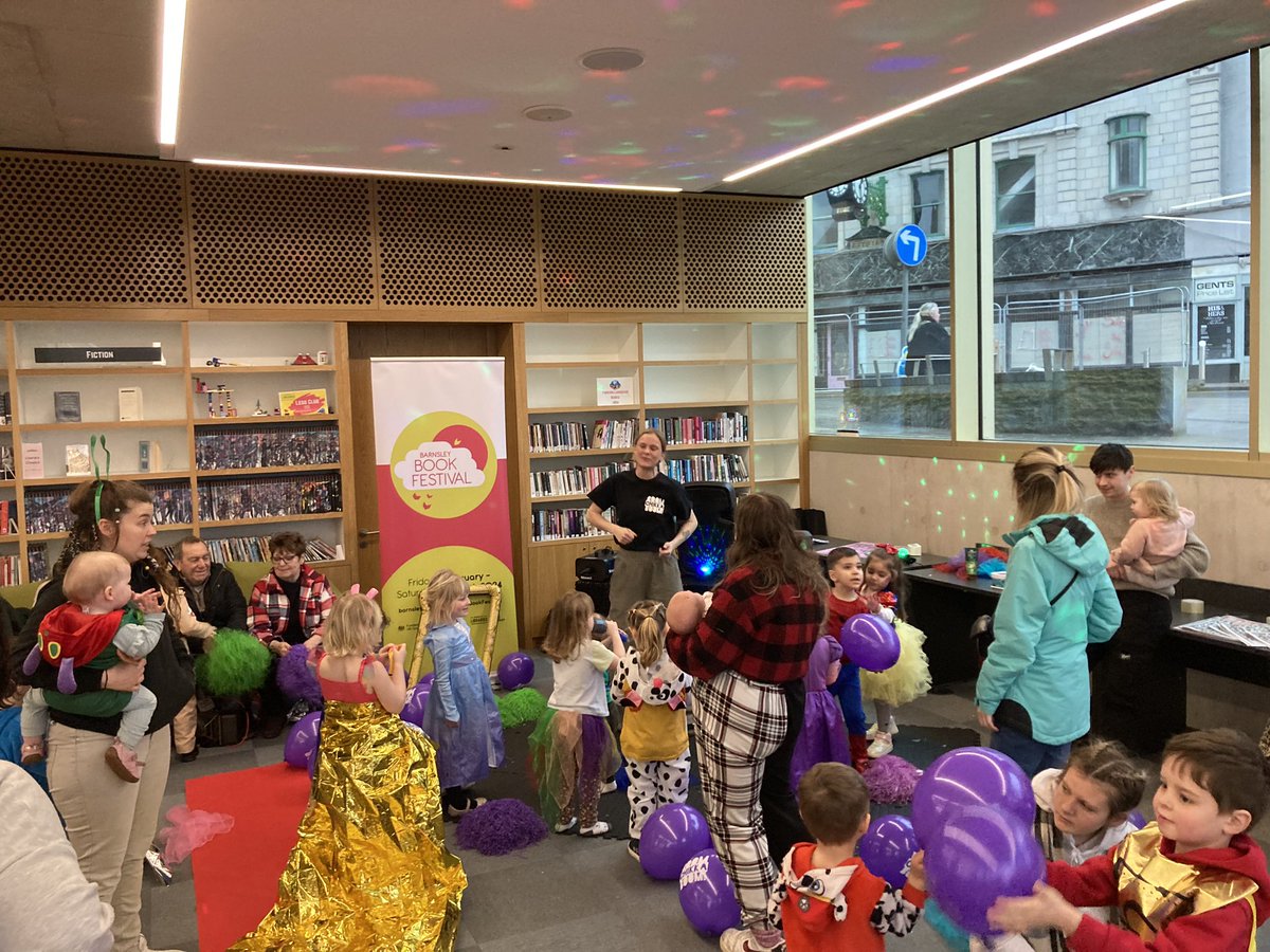 Barnsley Libraries (@barnsleylibs) on Twitter photo Yesterday we held our first #WorldBookDay after school party with special guest Holly from <a href="/boomchikkaboom/">Boomchikkaboom</a> 🥳
Thank you for celebrating with us; we loved seeing all of your wonderful costumes!
#LetsCreate #BarnsleyBookFestival
<a href="/ace_thenorth/">Arts Council England, North</a> <a href="/libsconnected/">Libraries Connected</a> <a href="/readingagency/">The Reading Agency</a> Yesterday we held our first #WorldBookDay after school party with special guest Holly from <a href="/boomchikkaboom/">Boomchikkaboom</a> 🥳
Thank you for celebrating with us; we loved seeing all of your wonderful costumes!
#LetsCreate #BarnsleyBookFestival
<a href="/ace_thenorth/">Arts Council England, North</a> <a href="/libsconnected/">Libraries Connected</a> <a href="/readingagency/">The Reading Agency</a>