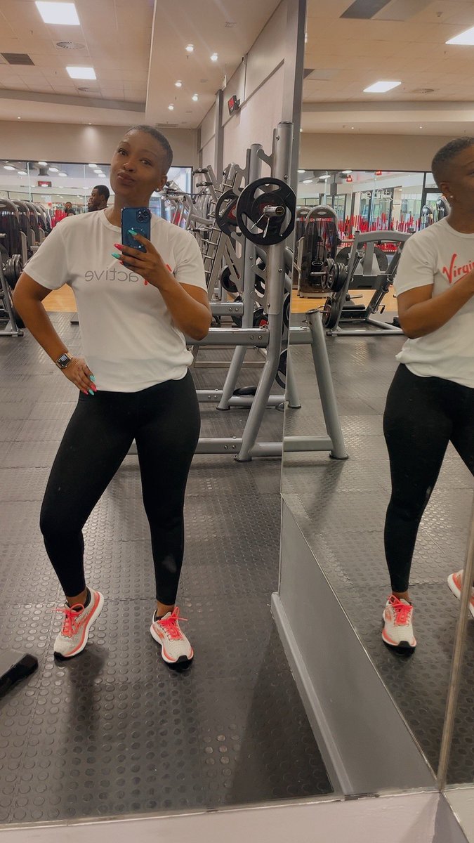 Hlela_Lulubel's tweet photo. It was a busy day at the office but found time to clock in a workout ππΎββοΈππΎββοΈπͺπ½πͺπ½
#Day5of21
#21DayChallenge
#Herbalife
#WeDoTransformation
#YourPersonalTrainer
#LifestyleChoices https://t.co/5nkLZhPfD7