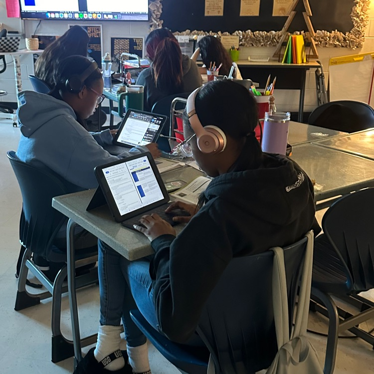 Ms. Trader's wonderful 9th graders are working on their end of the unit essay on Survival! So proud of them! 💙💛#BlessedAtPHS