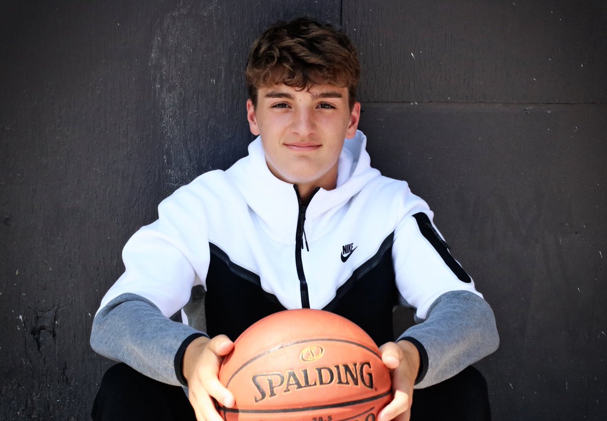 Adam Jones (@adamjones_3) on Twitter photo I love that <a href="/JadenJones_30/">Jaden Jones</a> and I share a passion for hoops! We’ve spent a lot of time in gyms together, talking X’s/O’s, watching games, and sharing scouting reports! One door closes and another opens! Excited for what’s to come and to continue these things for 4 more years! I love that <a href="/JadenJones_30/">Jaden Jones</a> and I share a passion for hoops! We’ve spent a lot of time in gyms together, talking X’s/O’s, watching games, and sharing scouting reports! One door closes and another opens! Excited for what’s to come and to continue these things for 4 more years!