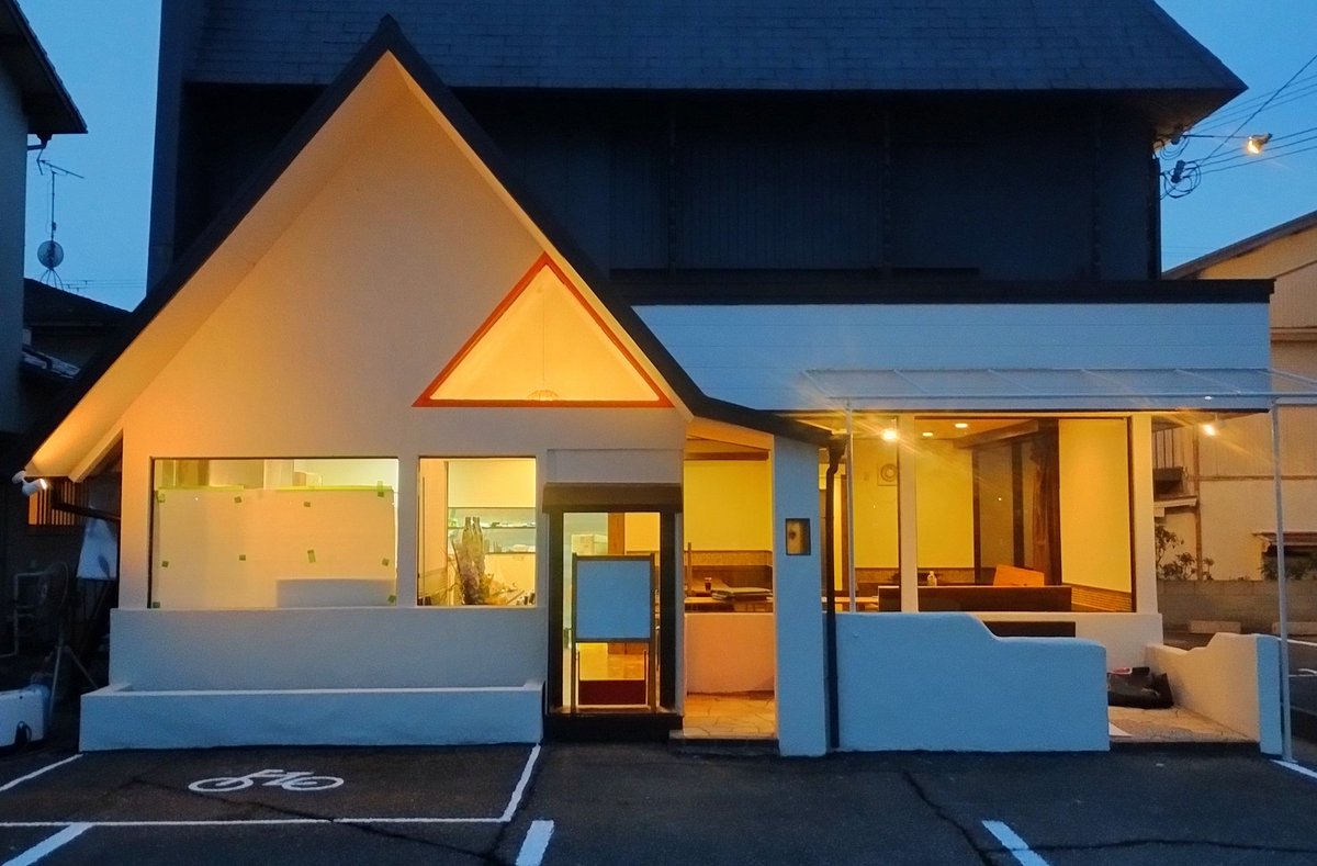 Orphnoch's tweet photo. 【仮オープン】
かねてより準備を進めておりました新店舗がようやく80%完成しました。
詳細は改めてご報告いたしますが、明日3/9(土)にナイトタイムの営業をスタートすることとなりました。
宮崎地鶏 炭火焼の名店、
「嵐坊(らんぼう)」
の味を提供いたします! https://t.co/2s2DypHlBU