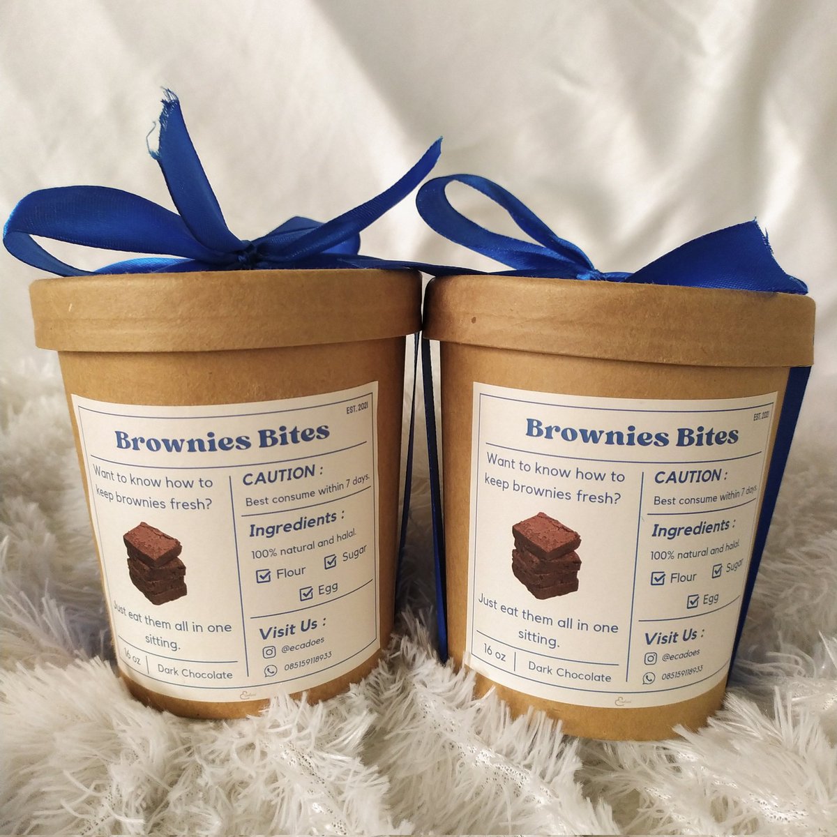 ecadoes's tweet image. Our Mini Brownies Bites 🎀

💗 Uk. 16oz
💗 Tahan ±7hari disuhu ruang
💗 Varian: Original, Cheese, Red Velvet Crumb, Almond, Chocochips, Biscoff, Oreo, Lotus Crumb

📌 Price? Start from 29k! 
📌 Shopee: ecadoes

✨ Additional Sauce : 
Avocado, Matcha &amp;amp; Hazelnut.

📍 Jakarta Barat