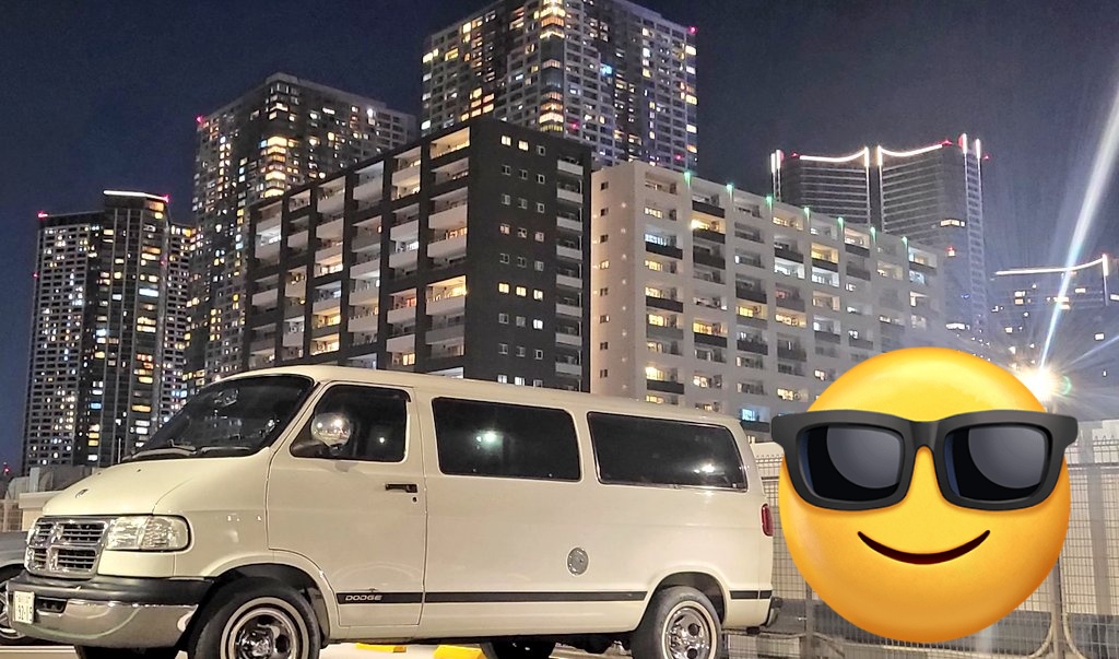 shinkino's tweet image. My neighborhood! ラムバンで食材の買い出し。幕張のCOSTCOに最近行けてなくて、近場で一週間に分の買い出しです！
#dodgevan #fullsizevan #ラムバン #買い出し #フルサイズバン #producerslife