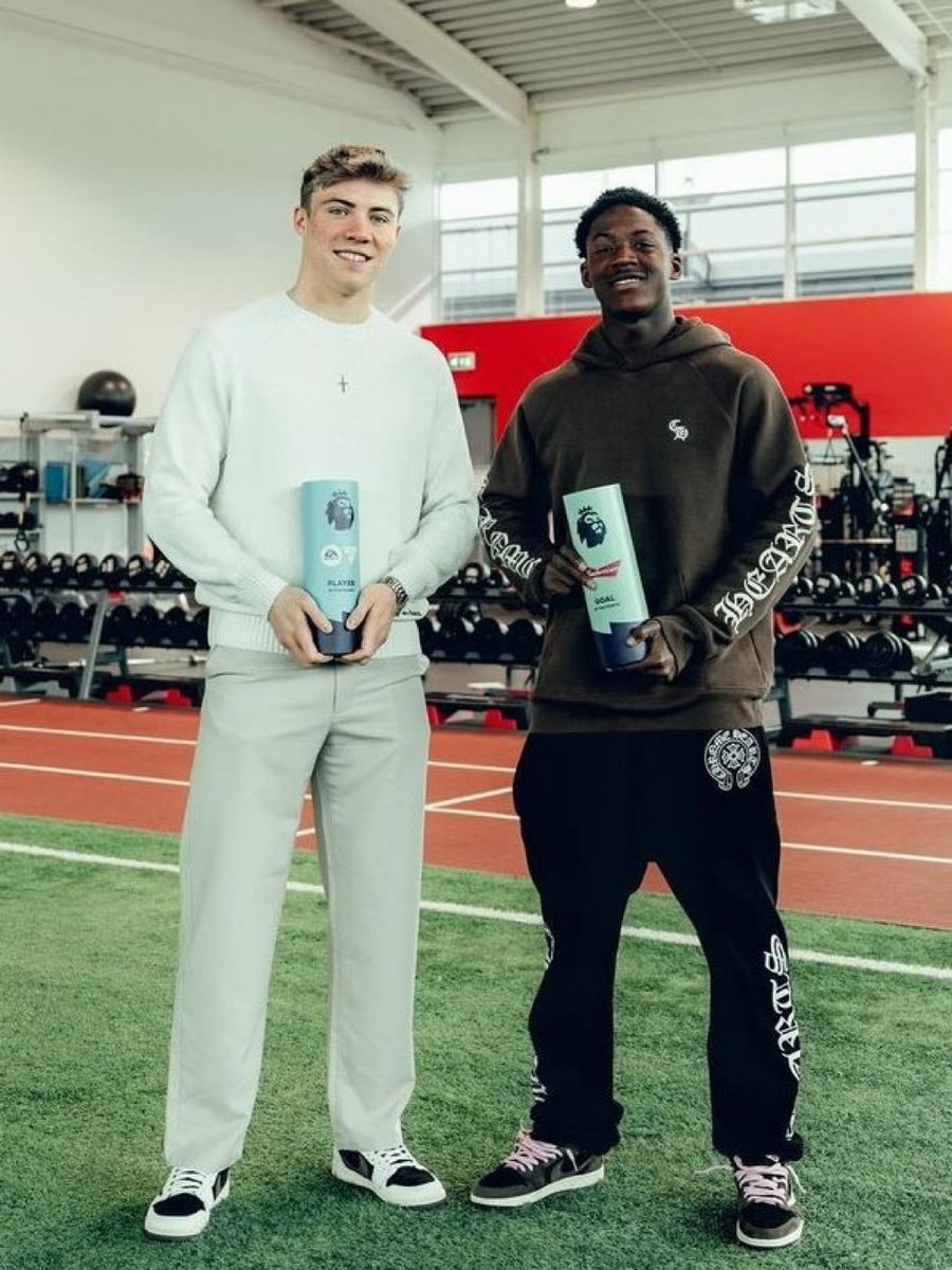 UTDTrey's tweet photo. Player of the month- Rasmus Hojlund.
Goal of the month- Kobbie Mainoo.

All we do is win❤️ https://t.co/Z8HNMTRZAR