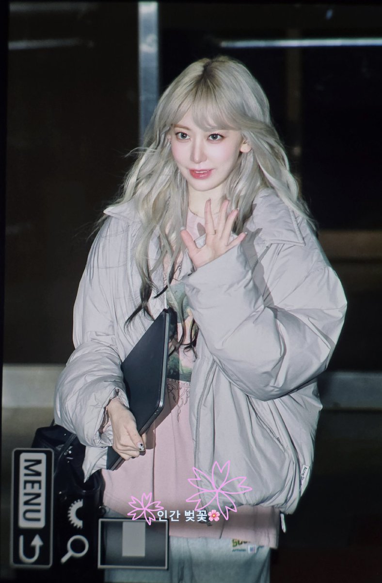 인간 벚꽃🌸 tweet media