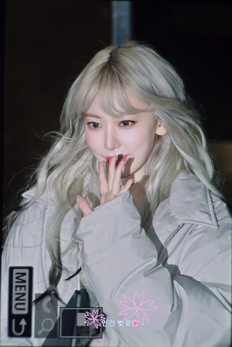 인간 벚꽃🌸 tweet media