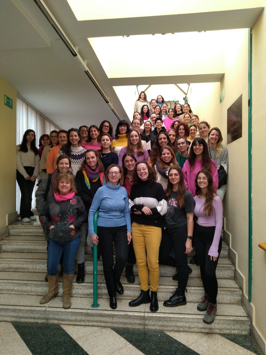 CNCajal_CSIC's tweet photo. Ignoramos nuestra verdadera estatura hasta que nos ponemos de pie-E. Dickinson

La ciencia es bella y es por esa belleza que debemos trabajar en ella y quizá, un día, un descubrimiento científico como el radio puede ser un descubrimiento que beneficie a toda la humanidad-M. Curie https://t.co/iECXZTduUT