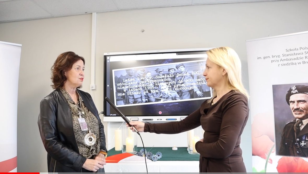 BruggemanSekows's tweet photo. Z wizytą w Szkole Polskiej imienia Gen. Sosabowskiego w Niderlandach, #brunssum. Zastanawialiśmy się jak prowadzi się w skuteczny sposób zajęcia z języka polskiego i historii poza granicami #Polski.
Nasz reportaż 👉https://t.co/djbSOUwJeQ https://t.co/P0GVnMmBwr