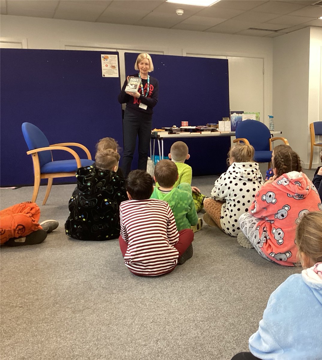 OLOL_School1's tweet photo. As part of our #WorldBookDay2024 celebrations, Year  6 and Year 4 took part in workshops at the Chestnut Centre. They had a great time and 28 children became members of the library whilst we were there! Thank you @KirkleesLibrary https://t.co/YjhF35SXXE