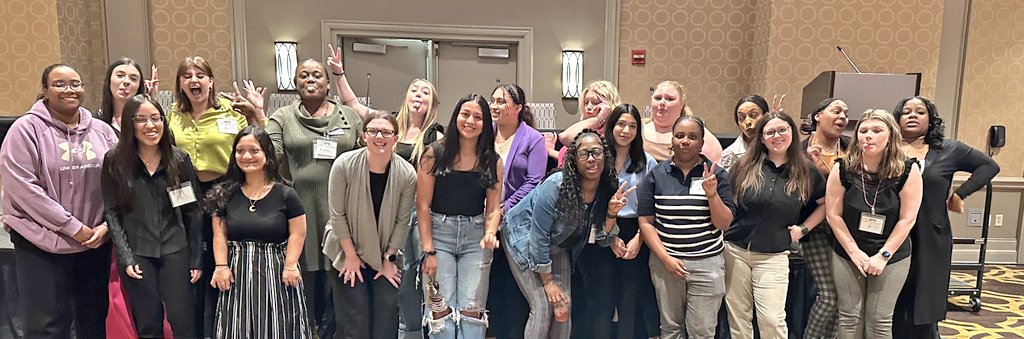 realsocialwork's tweet image. Yesterday was 2nd day of @bswpdonline conference. The last of @tarletonstate @TarletonSOCW students arrived safely in New Orleans. We are 20 strong! Representing Tarleton!  #ResearchIsFun @bswpdonline @ubdachange @SheratonNOLA #BPDInfusion2024