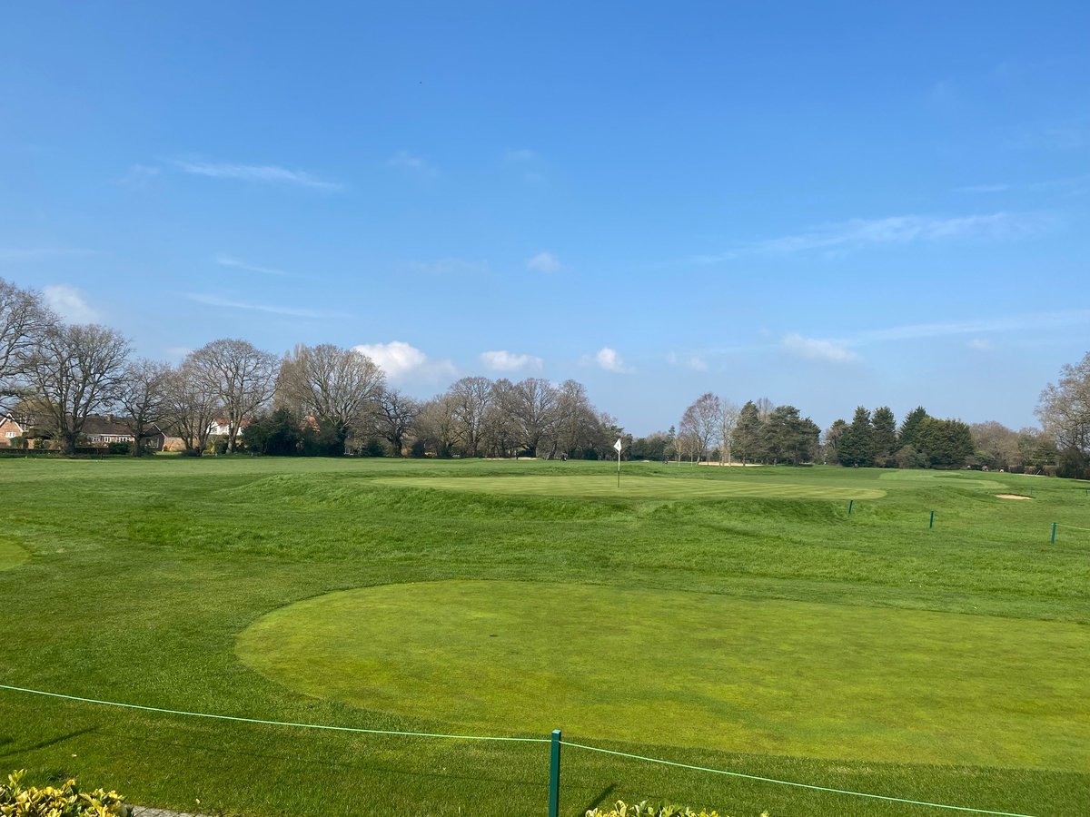 It's great to see the sun out and blue skies today #Golf