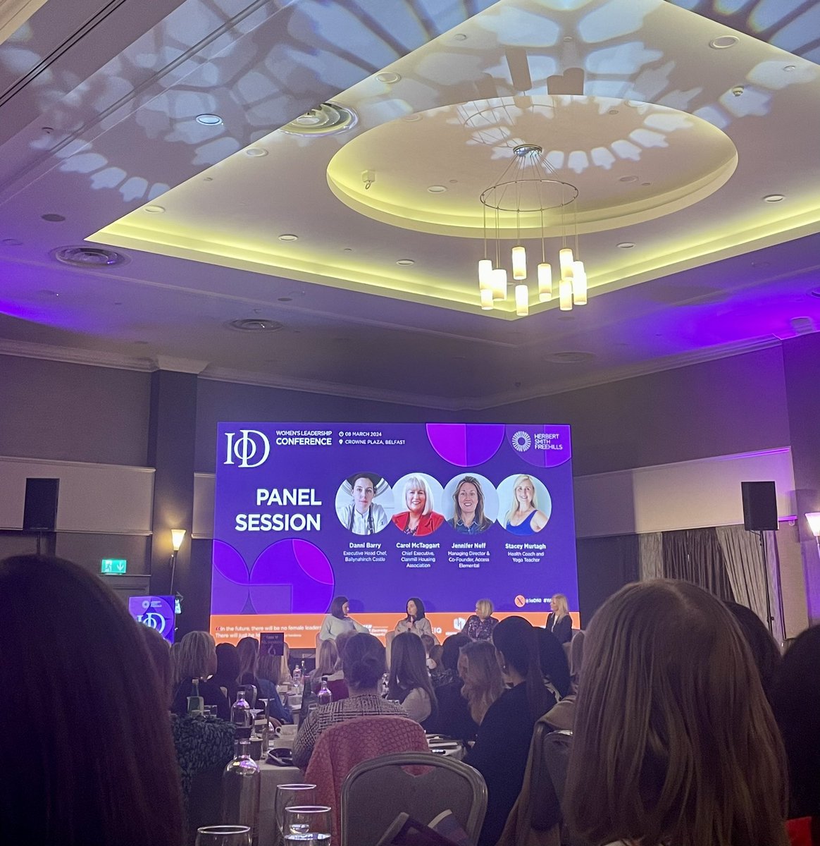Celebrating International Women’s Day <a href="/IoDNI/">IoD Northern Ireland</a> women’s leadership conference. Fab panel discussion! Grateful for the inspiring team I work with @CancerFundChild