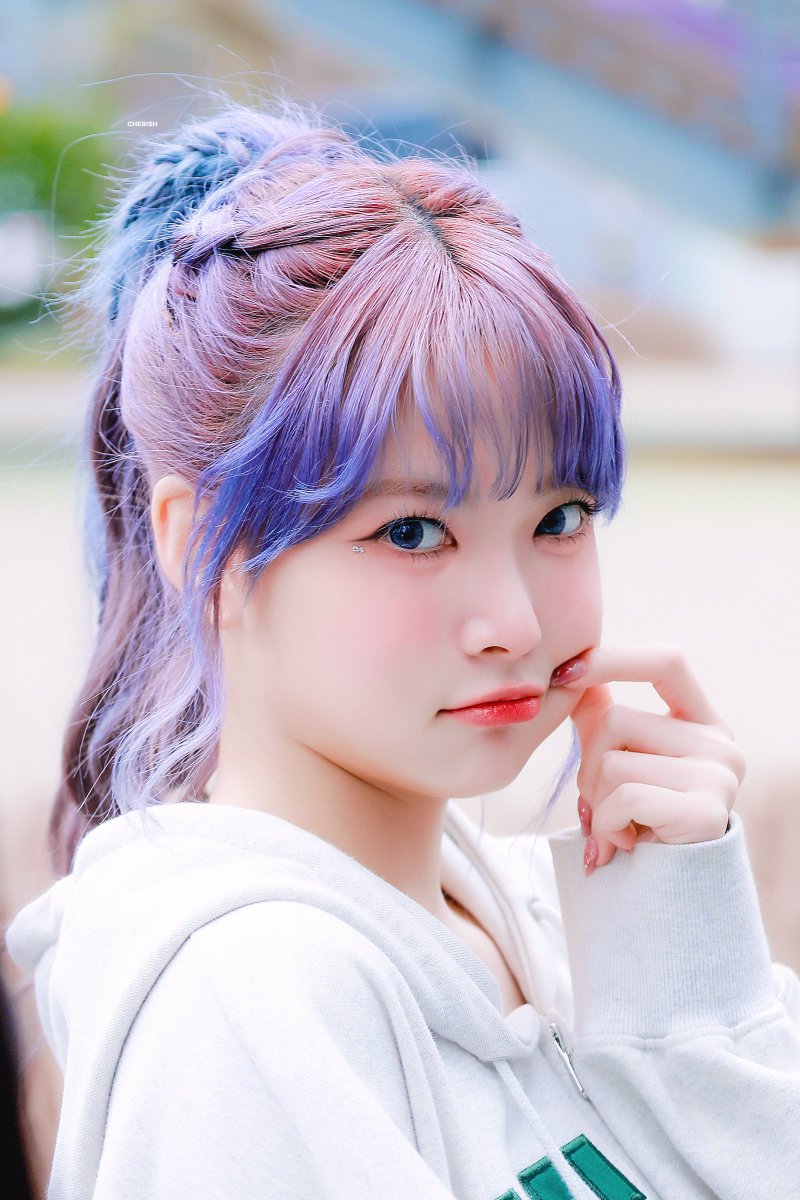 240229

#르세라핌 #LE_SSERAFIM 
#홍은채 #은채 #HONGEUNCHAE