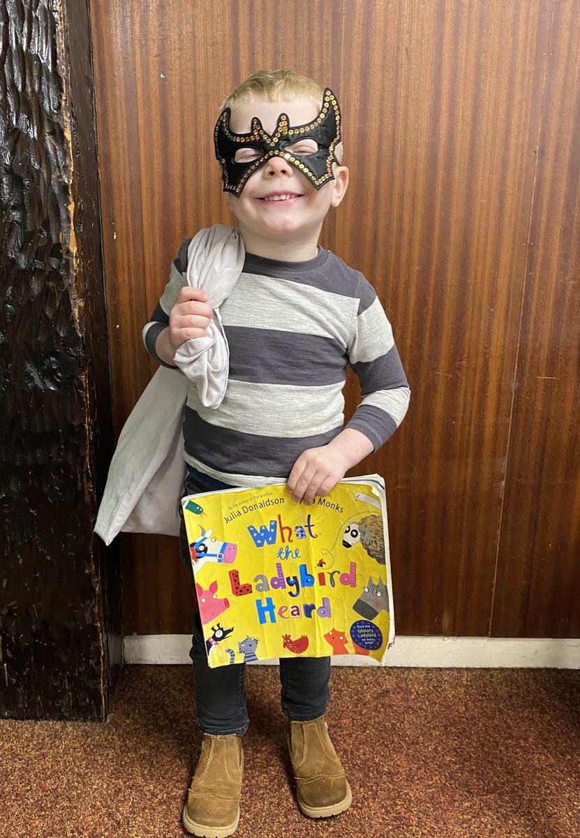 HolmbridgePS's tweet photo. ………..and of course our Pre-School Children joined in too! ❤️📚
#WorldBookDay2024 https://t.co/cTAUGlGFAT
