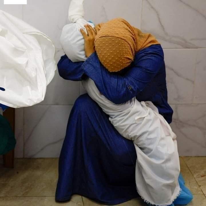 Miadudin's tweet photo. می‌گویند هشت مارچ است، روز جهانی زن(؟!)
آیا زنان و دختران غزه زن نیستند، انسان نیستند ویاهم از روز نخست تولدشان و حتی در رحم مادرهای شان مجرم به دنیا آمده اند؟
نخیر، زنان و دختران غزه از هرزن و دختر دنیا باشرف‌تر و با ایمان‌تر اند، فقط سرپرست و حاکم باشرف باایمان(خلیفه) ندارند. https://t.co/Lmbv7M1QRk