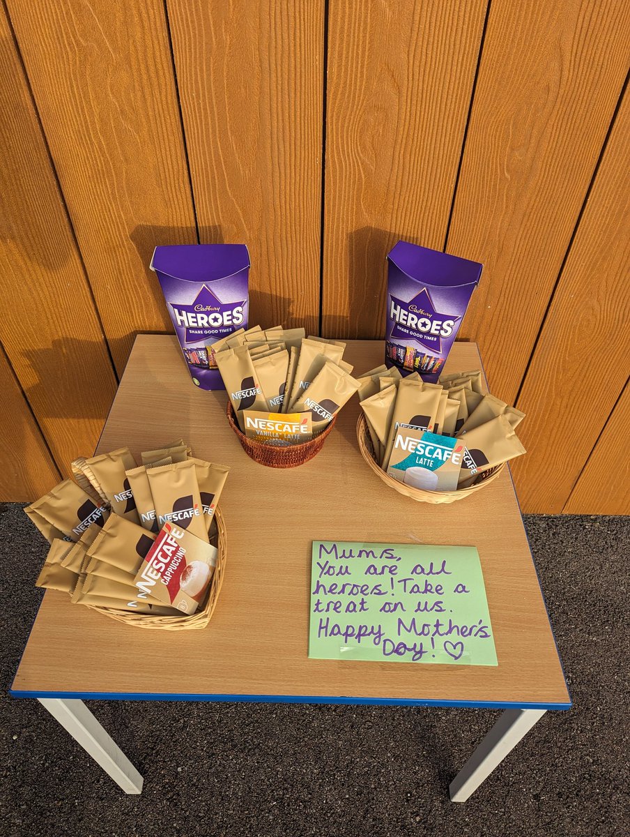 A little thank you to all the incredible mums! Help yourself to a little treat to celebrate Mother's Day and International Women's Day when collecting in Year 1 today 🌷

#InternationalWomensDay