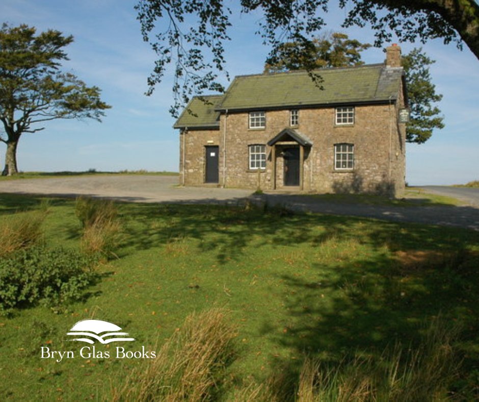 On #InternationalWomensDay , Worldʼs End, my latest #Brynglasblog post, tells about producer-director #EurosLewis on the eviction of a farming community to make way for a military firing range on #MynyddEpynt. The Drover's Arms now belongs to the MOD.